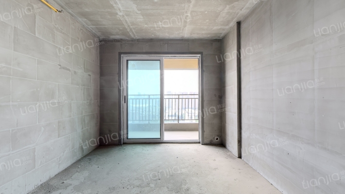 南航馨园二手房实景图