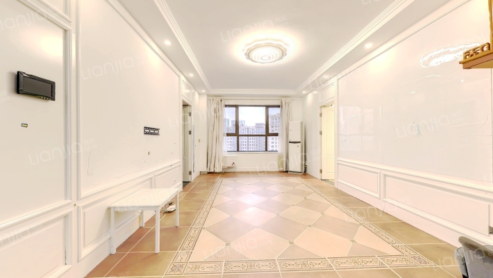 中海国际铂宫别墅二手房实景图