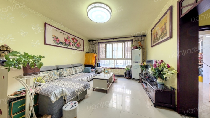 久久思达一期二手房实景图