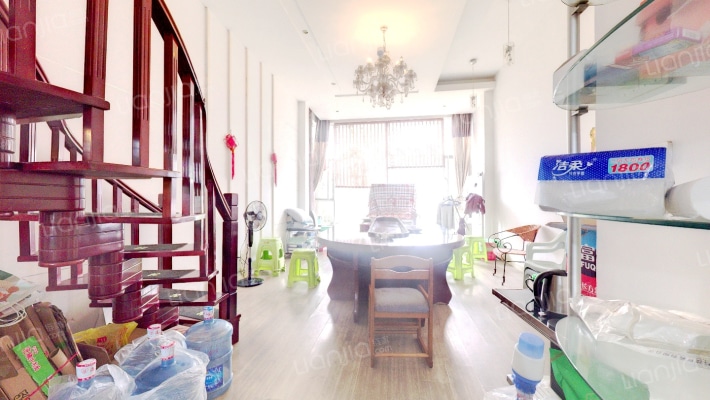 绿景家园二手房实景图