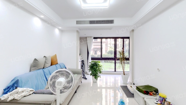 栖湖尚府二手房实景图