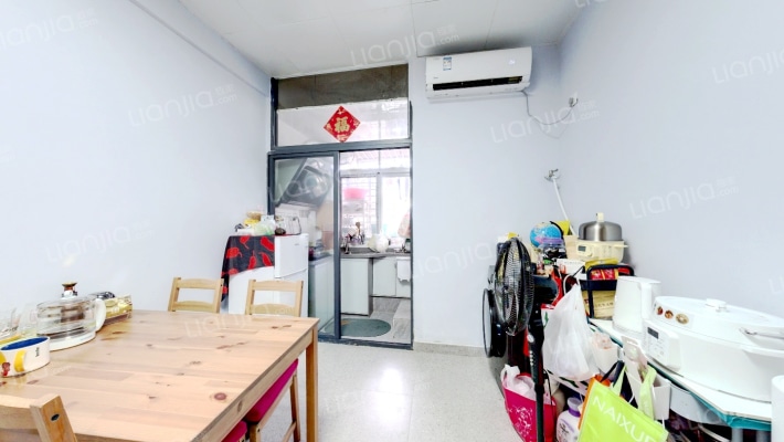 城建综合楼二手房实景图