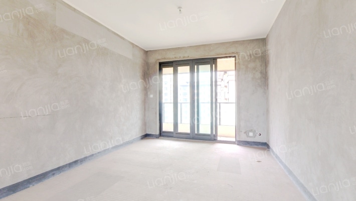 融创九棠府二期二手房实景图