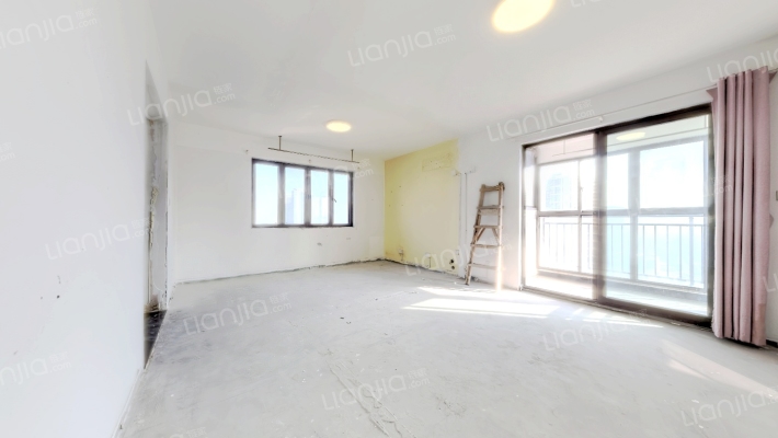 龙湖春江紫宸二手房实景图