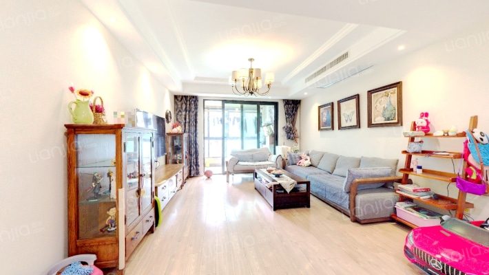 江佑铂庭二手房实景图