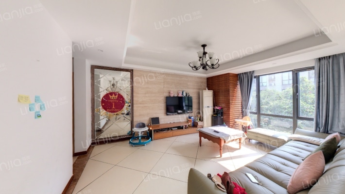 融科城二手房实景图