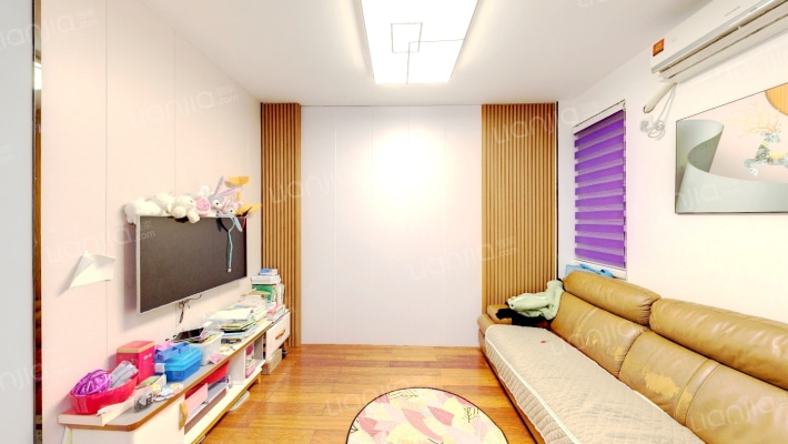 景湖水岸二手房实景图