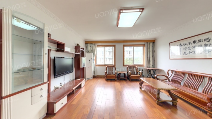 湖畔花园桃花苑二手房实景图