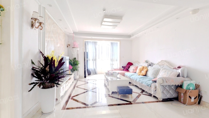 常客隆信一隆庭二手房实景图