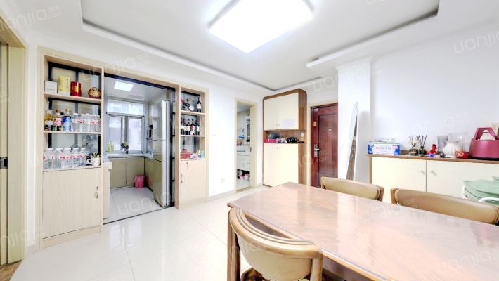 彩香一村四区二手房实景图