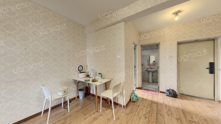 金沙揽胜二期二手房实景图