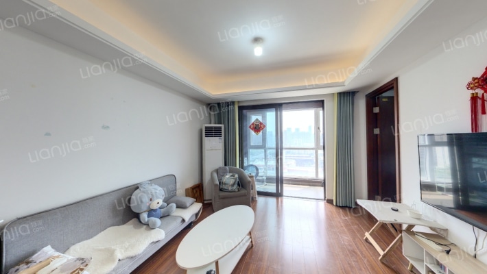 龙湖水晶郦城二手房实景图