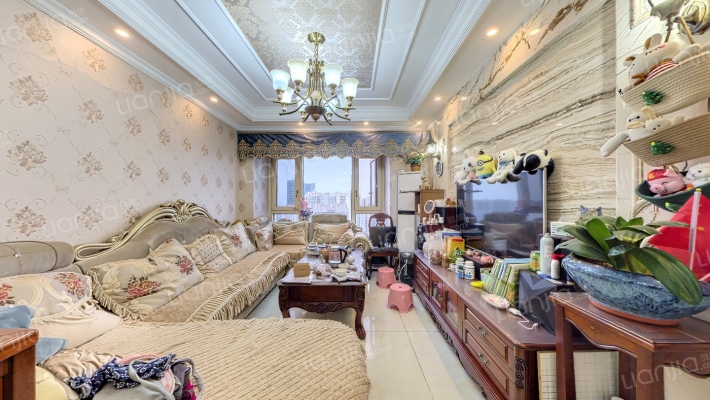 天府逸家一期二手房实景图