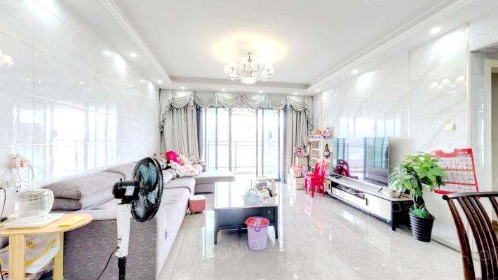 怡景湾二手房实景图