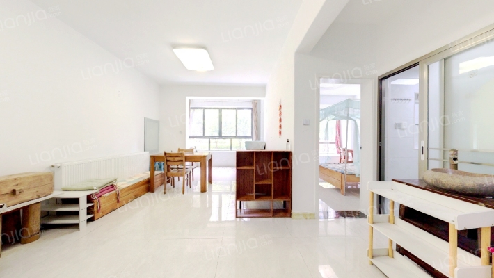 中国铁建梧桐苑二手房实景图