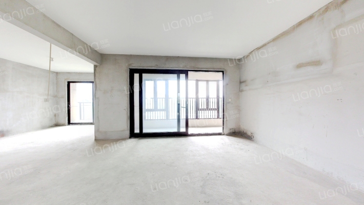 香开长龙二手房实景图