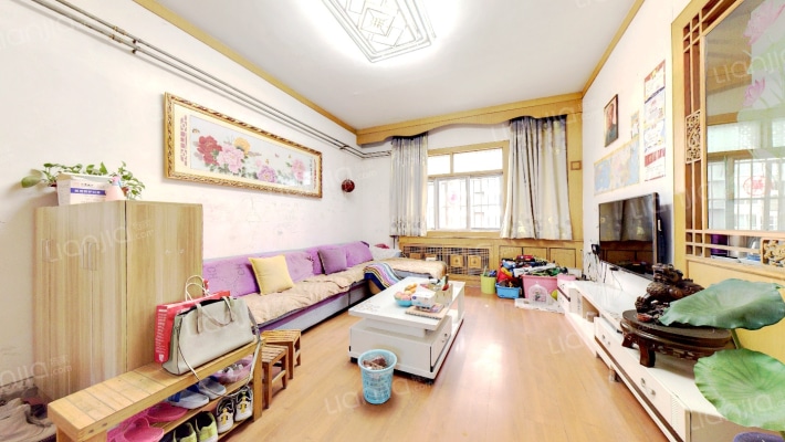 晖达优胜小区二手房实景图