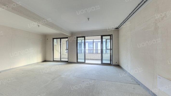 龙湖丽丰西宸原著二手房实景图