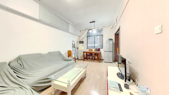 财经职工宿舍二手房实景图