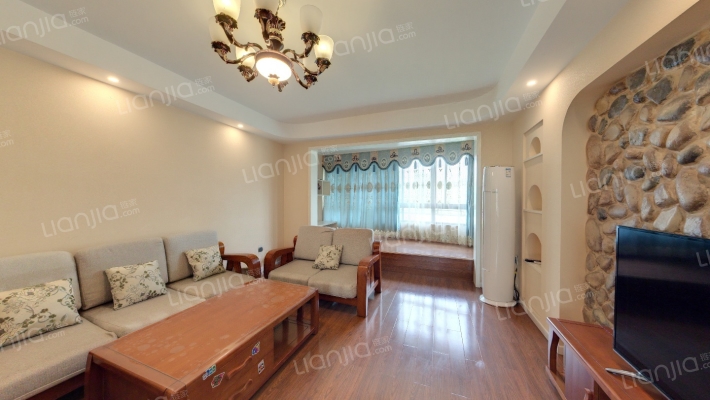 和顺佳苑二手房实景图