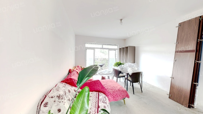 综保雅苑二手房实景图