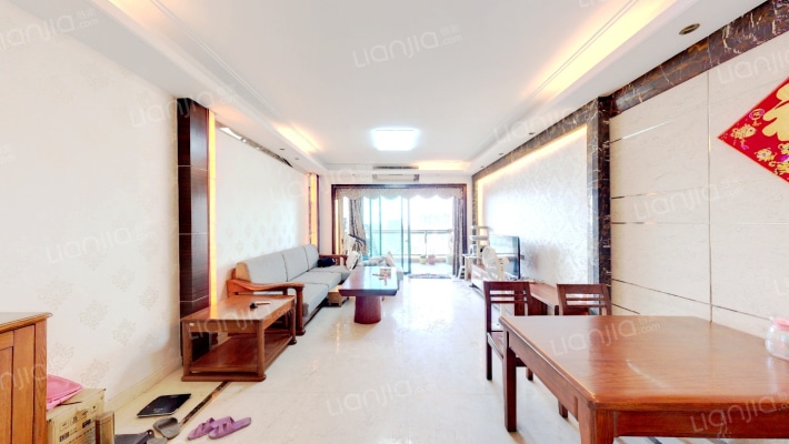 海伦堡流金岁月二手房实景图