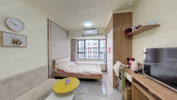 当代上品湾花园二手房实景图