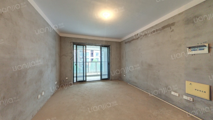 绿地公馆二手房实景图