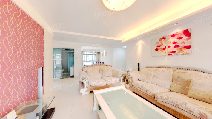 颐和湾公寓二手房实景图