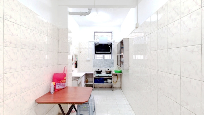 元帅路24号小区二手房实景图