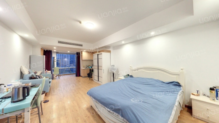 蓝钻天成二手房实景图