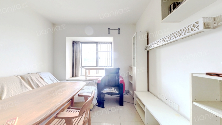 逸尚美庭二手房实景图