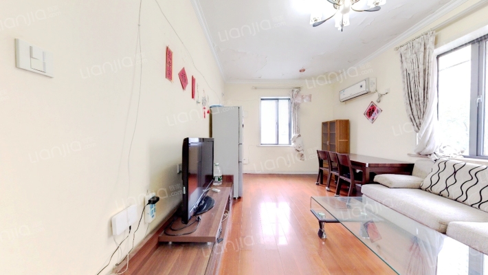 天目山路20号二手房实景图