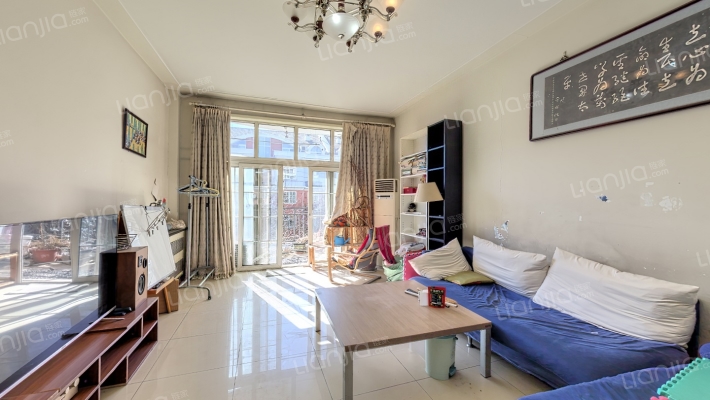 青岛嘉园二手房实景图