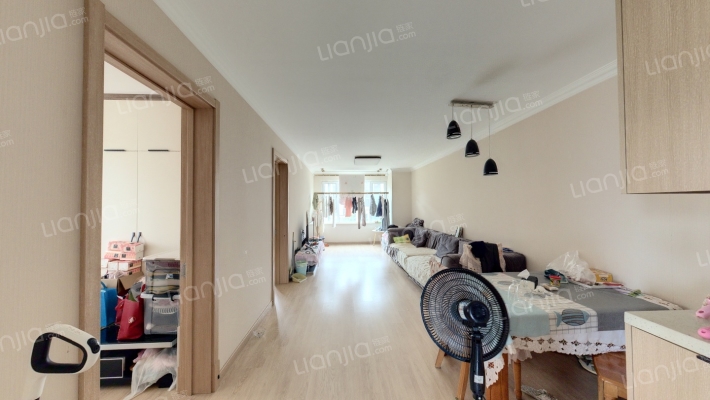 万科新都会二手房实景图