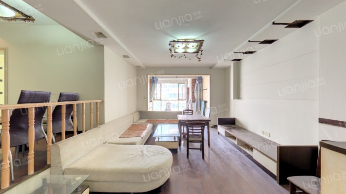 嘉明苑二手房实景图