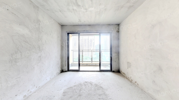 颐安天朗名庭二手房实景图