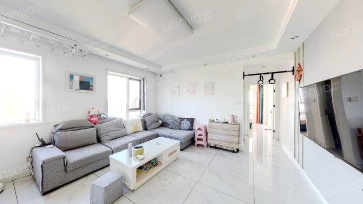 中庚香海金鼎六期二手房实景图