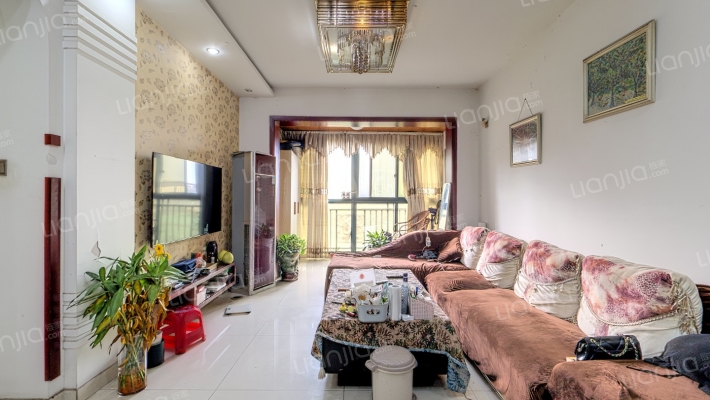 恒大绿洲二手房实景图