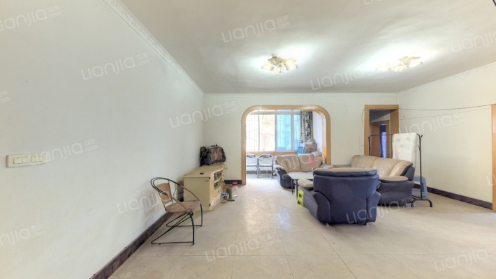 小龙坎正街143到370号二手房实景图