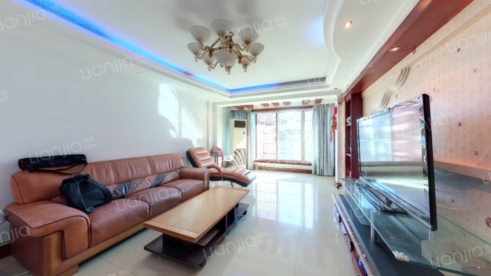 常立花园二手房实景图