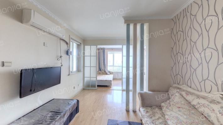 翡翠城东区二手房实景图