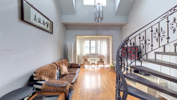 上南玲珑苑二手房实景图