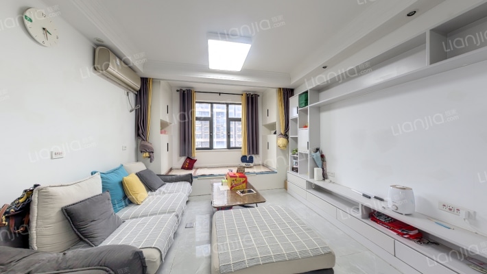 国泰一品庄园二手房实景图