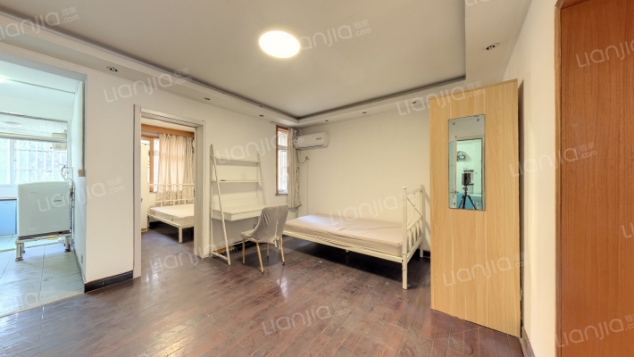 郁金香花苑二手房实景图