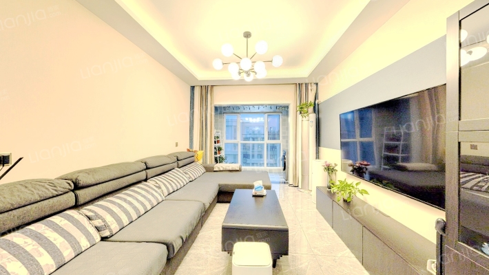 中航华府二手房实景图