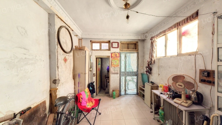 至善里二手房实景图