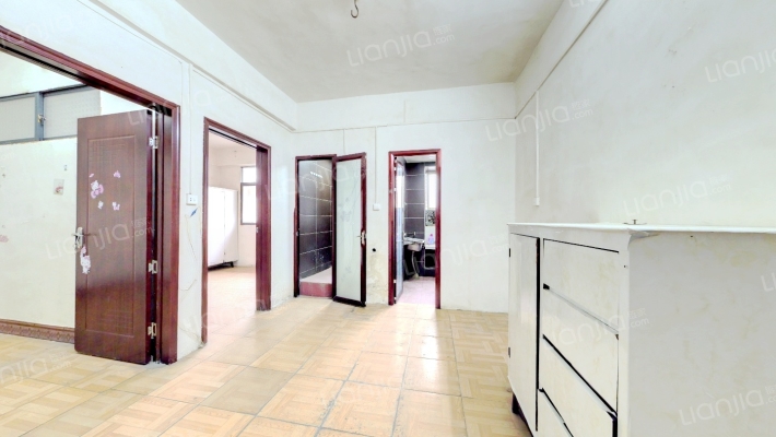 华贸大楼二手房实景图