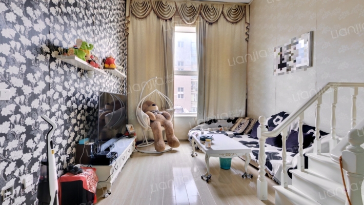 杉尼家园二手房实景图