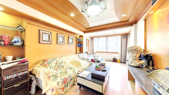 万红二村二手房实景图